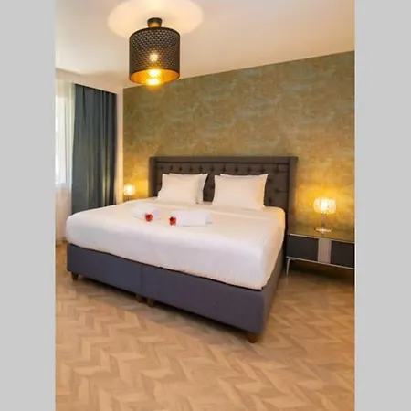 Opulent Bosphorus View Apartment Istanbul