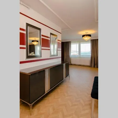 Apartment Opulent Bosphorus View