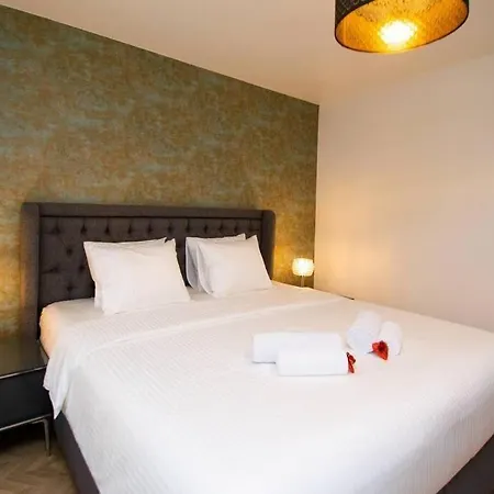 Opulent Bosphorus View Apartamento *