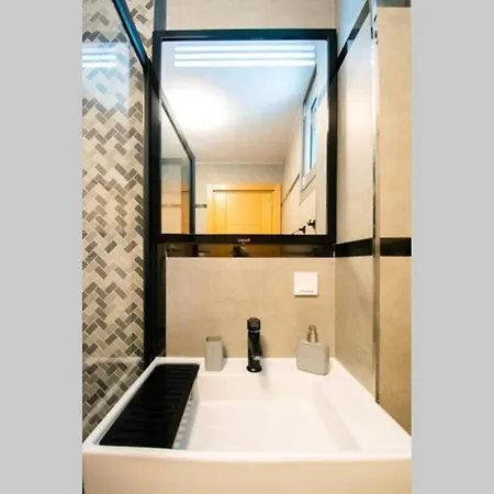 Opulent Bosphorus View Apartamento